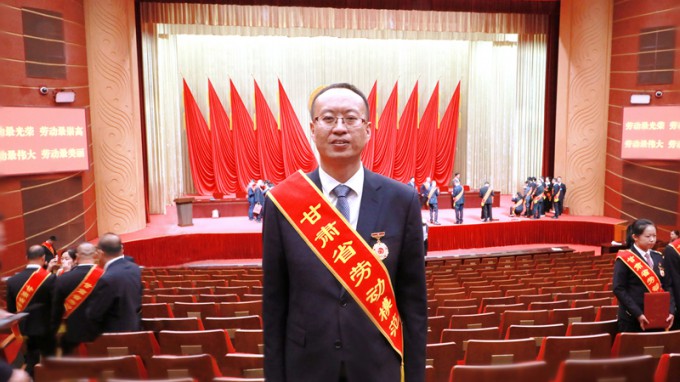 讓奮斗成為青春底色，為隴原水利繪就藍(lán)圖 | 記甘肅省勞動(dòng)模范李長(zhǎng)春