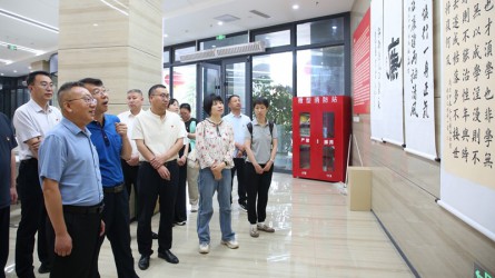 甘肅能化集團(tuán)機關(guān)黨委參觀甘肅工程咨詢集團(tuán)廉潔文化作品展